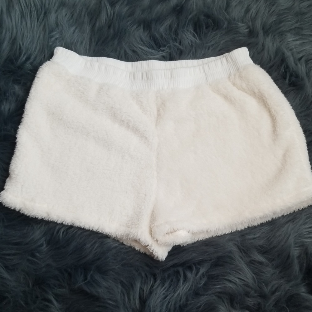 🎉HPx2🎉LAST 1️⃣🎉Hoodie & Matching Short Set - Picture 8 of 8